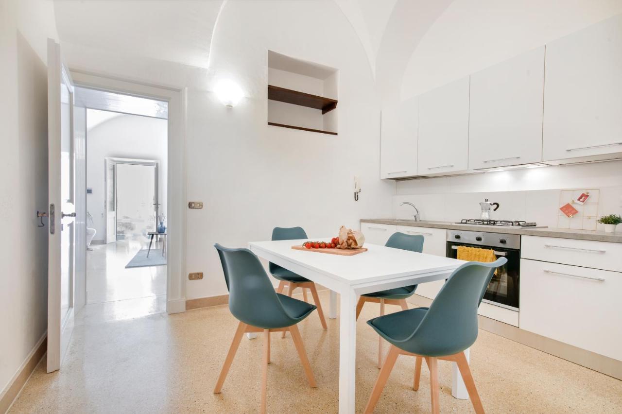 Blue Loft - Old Town Apartment Sit Lecce Esterno foto