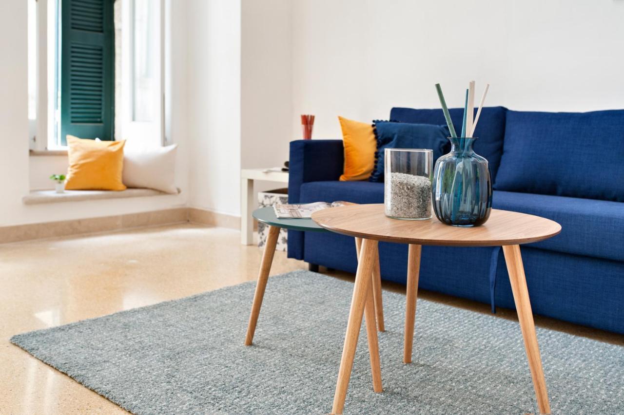 Blue Loft - Old Town Apartment Sit Lecce Esterno foto