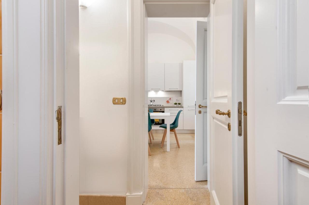 Blue Loft - Old Town Apartment Sit Lecce Esterno foto