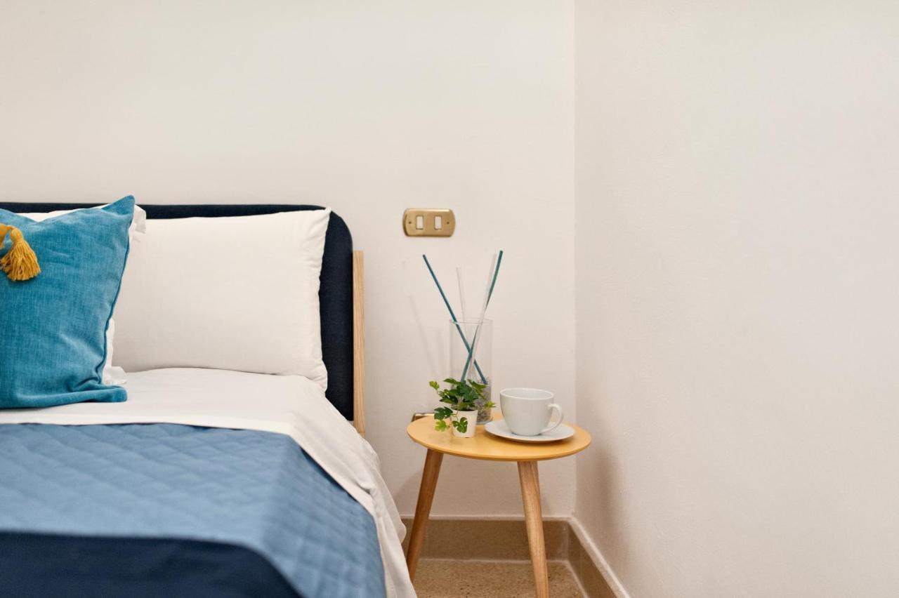 Blue Loft - Old Town Apartment Sit Lecce Esterno foto